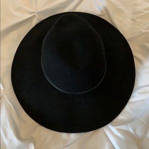 Black wide brim hat